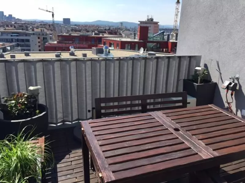 Wie befestige ich eine Balkonumrandung? Bild 3